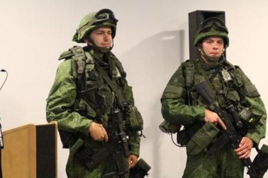 Siêu chiến binh Nga chấp cả đạn xuyên giáp, bắn tỉa