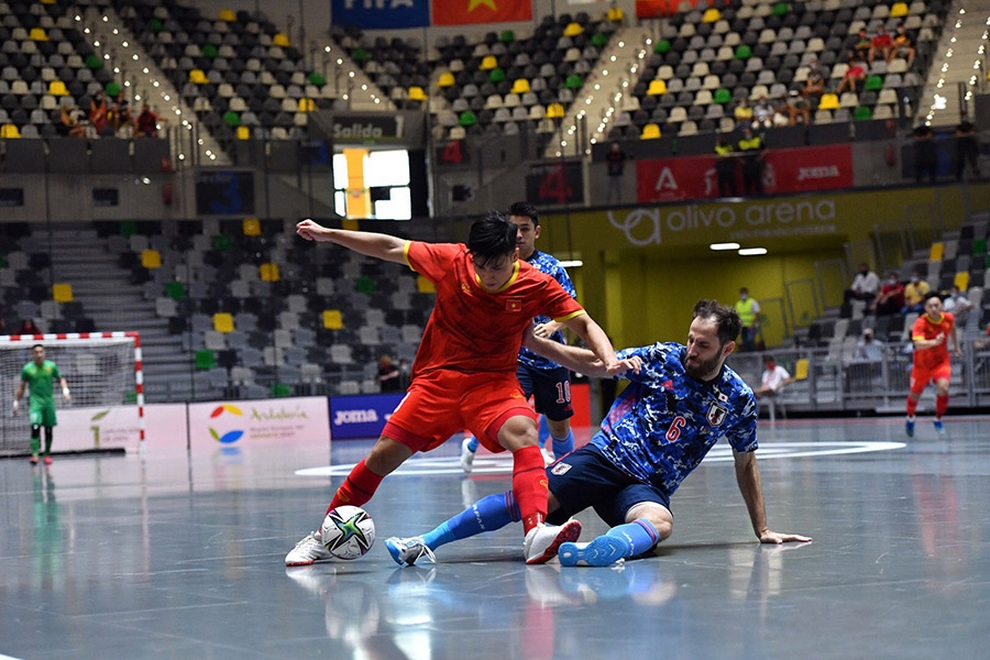 Đội tuyển futsal Việt Nam suýt gây bất ngờ trước Nhật Bản - 4 Đội tuyển futsal Việt Nam suýt gây bất ngờ trước Nhật Bản - 4