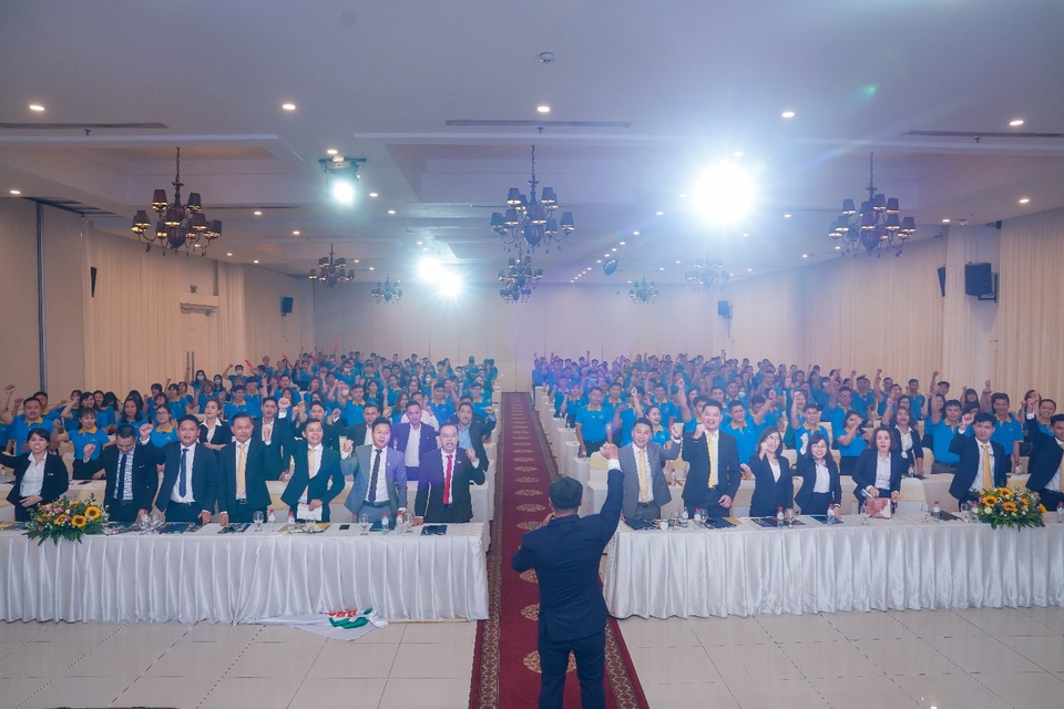 Lộ diện 5 đối tác phân phối giai đoạn 3 PNR Estella - 2 Lộ diện 5 đối tác phân phối giai đoạn 3 PNR Estella - 2