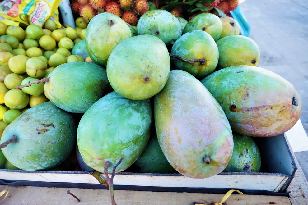 Tiểu thương than trái cây đầu vào đội giá do ảnh hưởng dịch Covid-19 - 4 Tiểu thương than trái cây đầu vào đội giá do ảnh hưởng dịch Covid-19 - 4