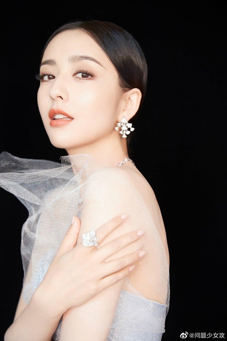 Đồng Lệ Á: “Tiên nữ giáng trần” mãi khổ vì một chữ “yêu” - 12 Đồng Lệ Á: “Tiên nữ giáng trần” mãi khổ vì một chữ “yêu” - 12
