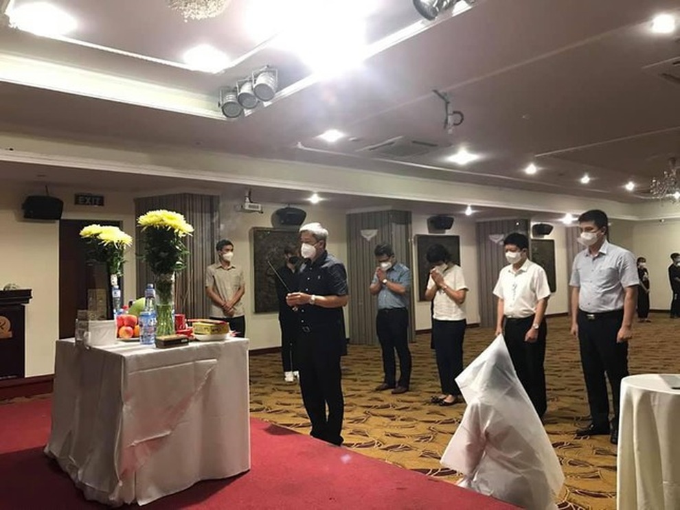 Đang chống dịch ở TPHCM, nữ sinh Bắc Giang gục ngã nhận tin cha qua đời - 1 Đang chống dịch ở TPHCM, nữ sinh Bắc Giang gục ngã nhận tin cha qua đời - 1