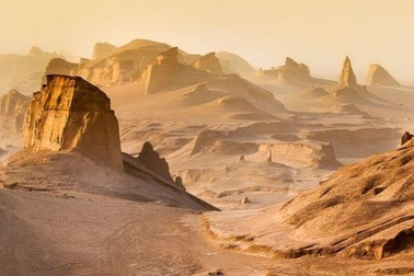 Nơi nào trên Trái đất có nhiệt độ bề mặt nóng nhất?