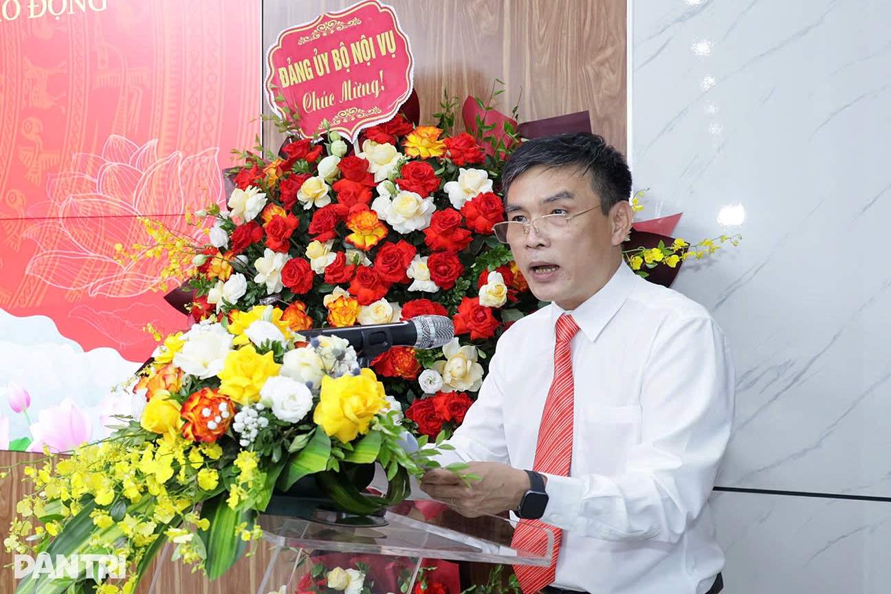 Làm khoa học, công nghệ không phải nghiên cứu xong cất trong ngăn kéo - 2 Làm khoa học, công nghệ không phải nghiên cứu xong cất trong ngăn kéo - 2