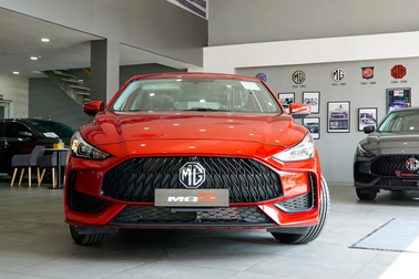 Được giảm giá 60 triệu đồng, mẫu sedan hạng C này rẻ hơn cả Toyota Vios