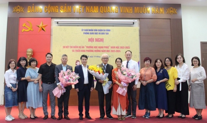 Cán bộ, giáo viên các trường tham gia dự án Trường học hạnh phúc.