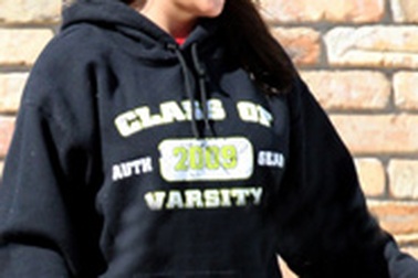 “Bà bầu” 16 tuổi đã tốt nghiệp phổ thông