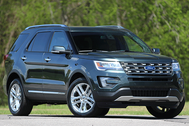 Ford Explorer có mùi khí thải bên trong xe