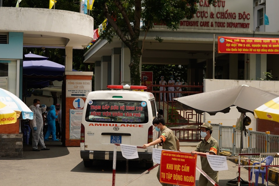 TPHCM: Thêm 19 ca dương tính SARS-CoV-2 trong cộng đồng - 1 TPHCM: Thêm 19 ca dương tính SARS-CoV-2 trong cộng đồng - 1