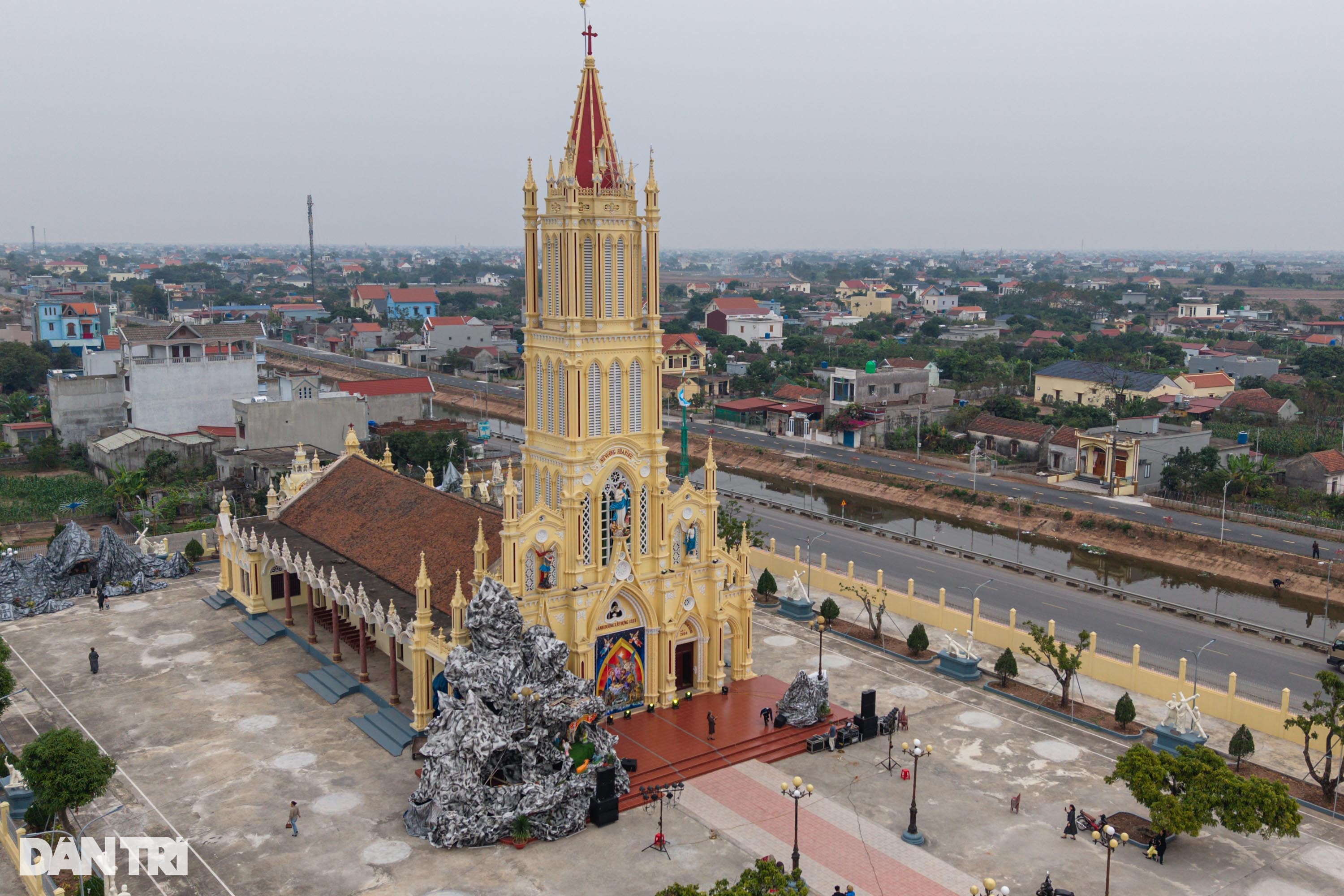 Những hang đá đón Giáng sinh ở nơi nhiều nhà thờ nhất Việt Nam - 7