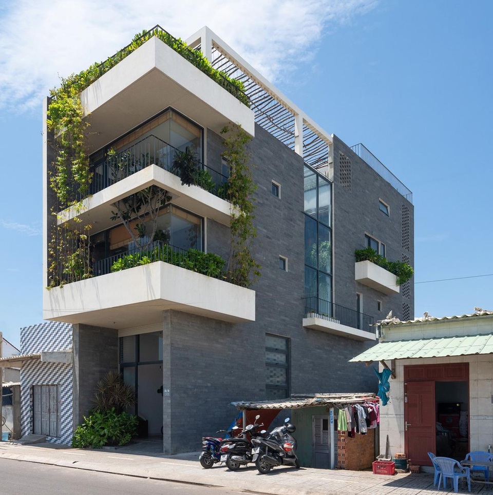 Nhà ven biển tràn ngập cây xanh, ai nhìn cũng mê mẩn ở Vũng Tàu - 1 Nhà ven biển tràn ngập cây xanh, ai nhìn cũng mê mẩn ở Vũng Tàu - 1
