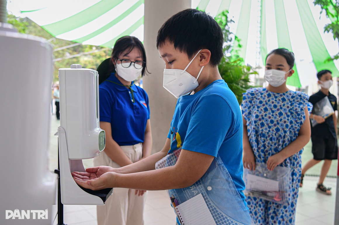Căng như dây đàn kỳ thi ở trường có tỷ lệ chọi vào lớp 6 cao nhất HN - 8 Căng như dây đàn kỳ thi ở trường có tỷ lệ chọi vào lớp 6 cao nhất HN - 8