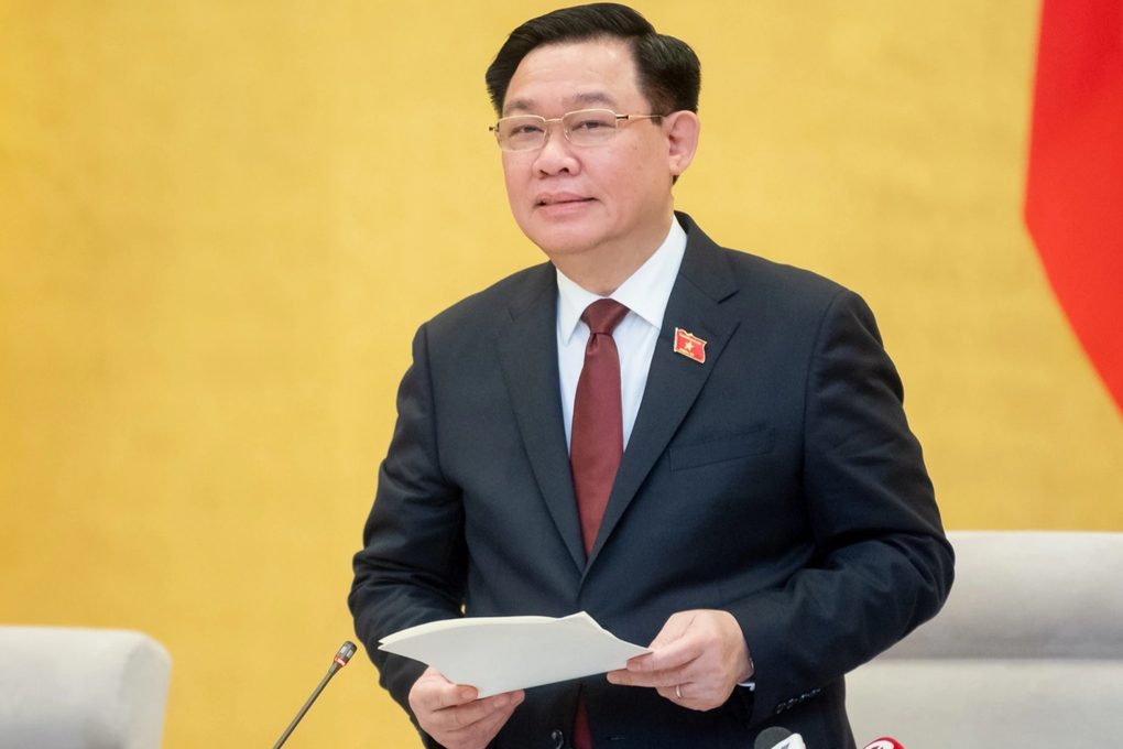 Sách giáo khoa bắt buộc phải mua, chiết khấu cao thế đã hợp lý chưa? - 2 Sách giáo khoa bắt buộc phải mua, chiết khấu cao thế đã hợp lý chưa? - 2