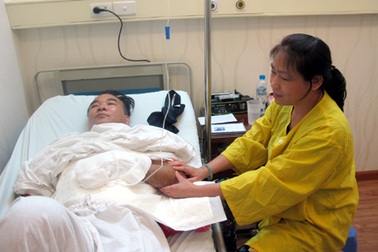 Trung tá công an dũng cảm bảo vệ nam thanh niên bị truy sát