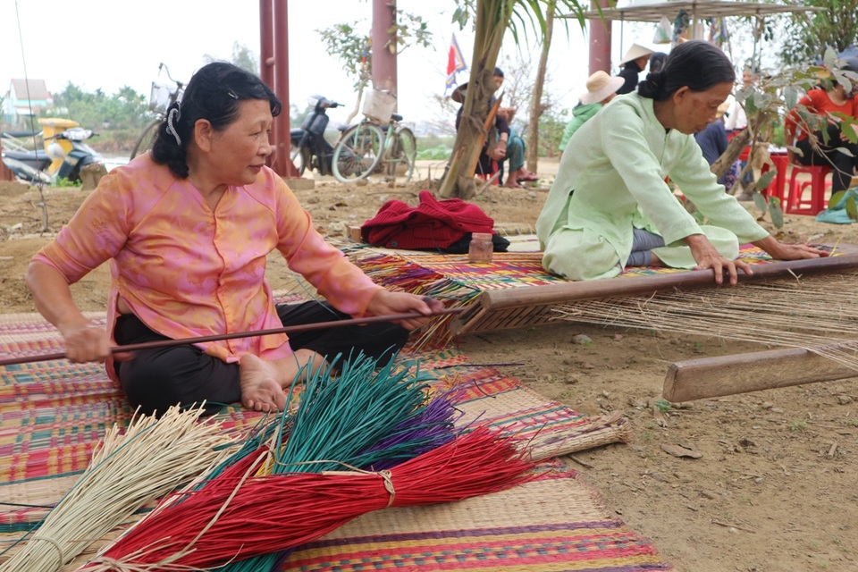 Gần 264 ngàn lao động được đào tạo nghề sau 10 năm xây dựng nông thôn mới - 3 Gần 264 ngàn lao động được đào tạo nghề sau 10 năm xây dựng nông thôn mới - 3
