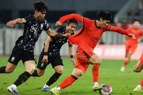 HLV Hàn Quốc tuyên bố bất ngờ sau trận thua khó tin trước U22 Trung Quốc