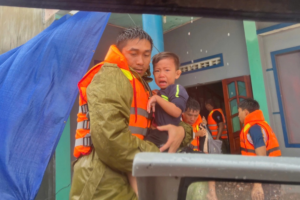 44 người chết do mưa lũ ở Đắk Lắk - 1 44 người chết do mưa lũ ở Đắk Lắk - 1