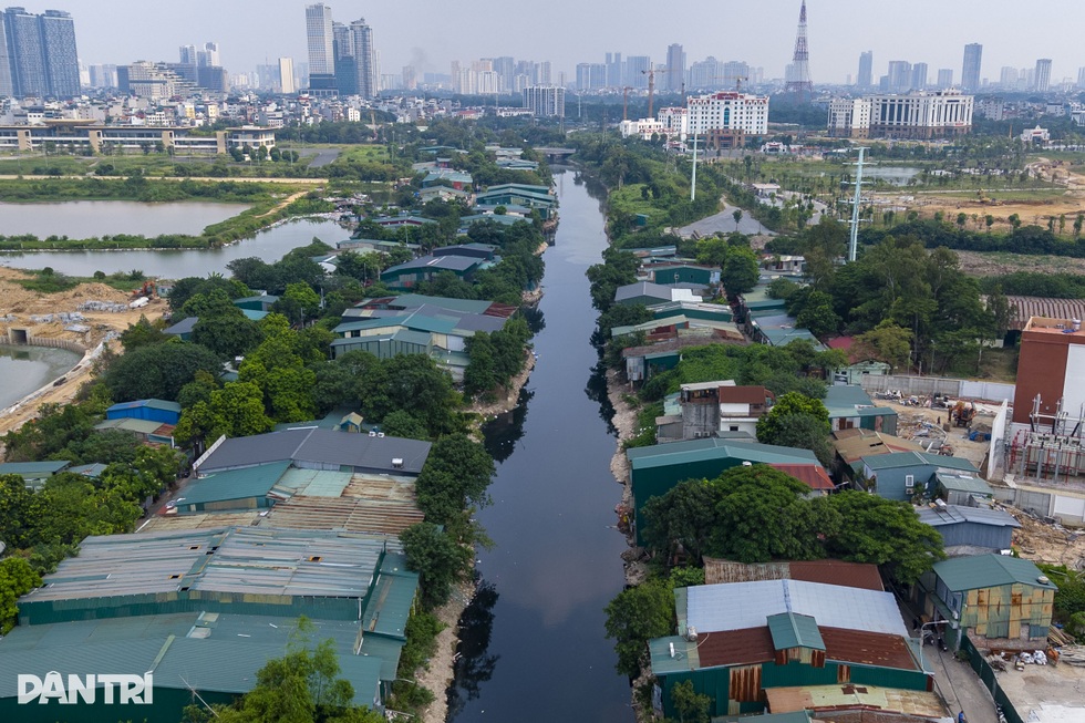 Nước thải hàng cá, hàng gà đến tiệm rửa xe - ám ảnh ô nhiễm từ cống ra sông - 9 Nước thải hàng cá, hàng gà đến tiệm rửa xe - ám ảnh ô nhiễm từ cống ra sông - 9
