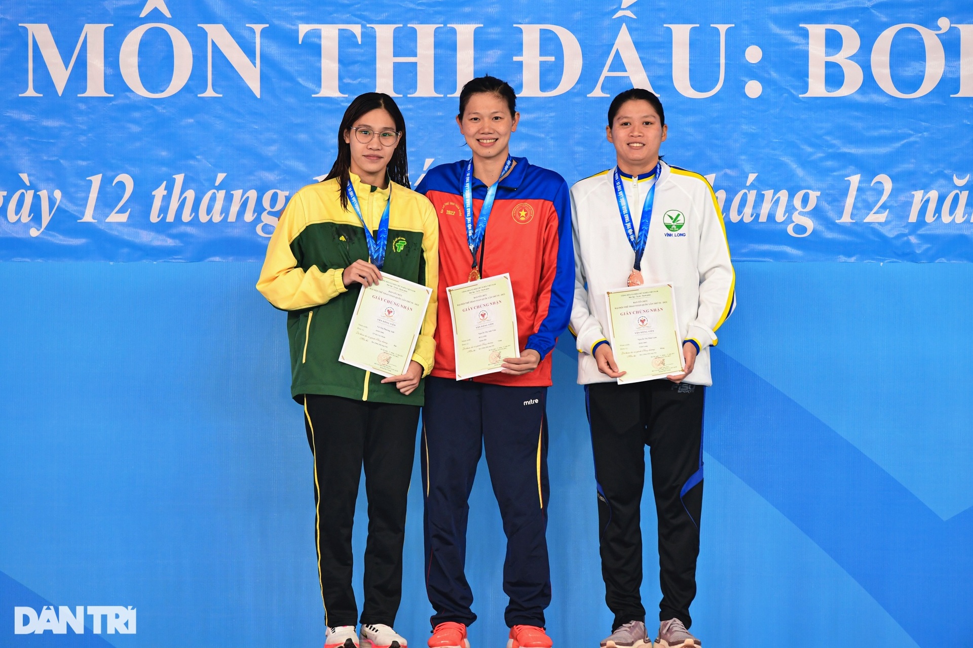 Tấm huy chương gần như cuối cùng của tiểu tiên cá Ánh Viên - 11 Tấm huy chương gần như cuối cùng của tiểu tiên cá Ánh Viên - 11