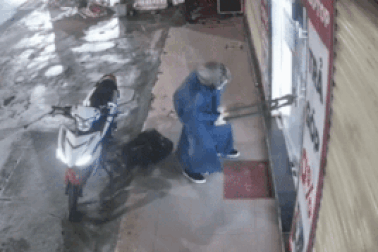 Đạo chích bẻ khóa, phá két cửa hàng FPT trộm 1,2 tỷ đồng