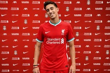 Liverpool chính thức công bố tân binh đầu tiên