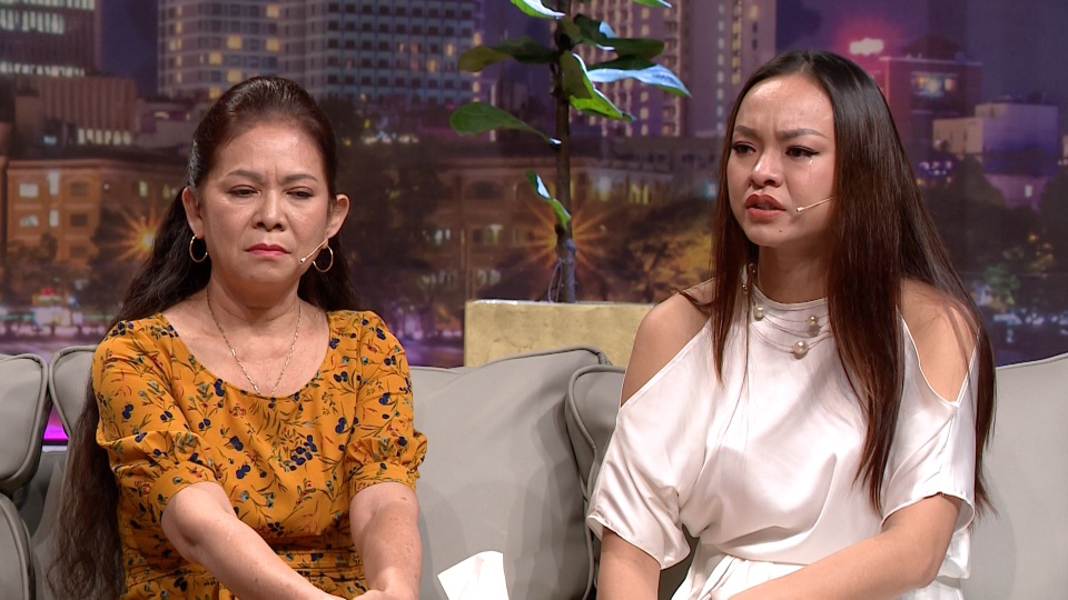 Mai Ngô khóc nức nở khi nhắc lại scandal, bị chỉ trích trong quá khứ - 1 Mai Ngô khóc nức nở khi nhắc lại scandal, bị chỉ trích trong quá khứ - 1