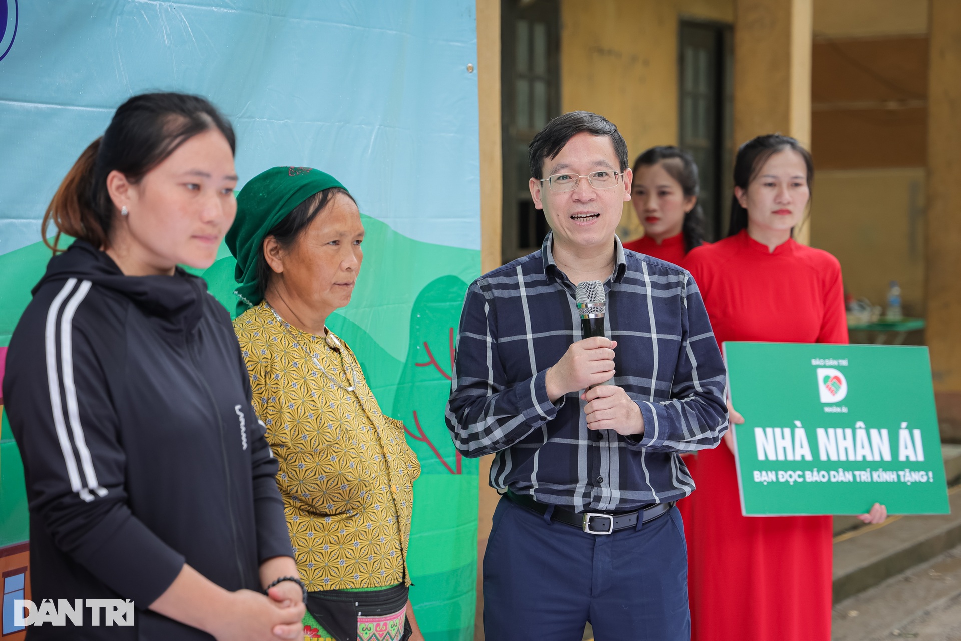 Khánh thành phòng học Dân trí Nặm Pục và 5 ngôi nhà Nhân ái tại Cao Bằng - 10 Khánh thành phòng học Dân trí Nặm Pục và 5 ngôi nhà Nhân ái tại Cao Bằng - 10