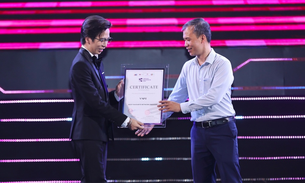 VNPT được bình chọn Nhà mạng được yêu thích nhất tại Vietnam Game Awards 2024 - 2 VNPT được bình chọn Nhà mạng được yêu thích nhất tại Vietnam Game Awards 2024 - 2