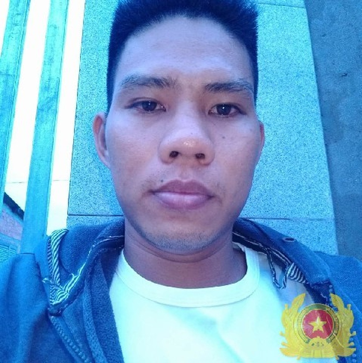 Nghi can liên quan vụ 2 bà cháu chết bên lề đường đã uống thuốc tự tử - 1 Nghi can liên quan vụ 2 bà cháu chết bên lề đường đã uống thuốc tự tử - 1