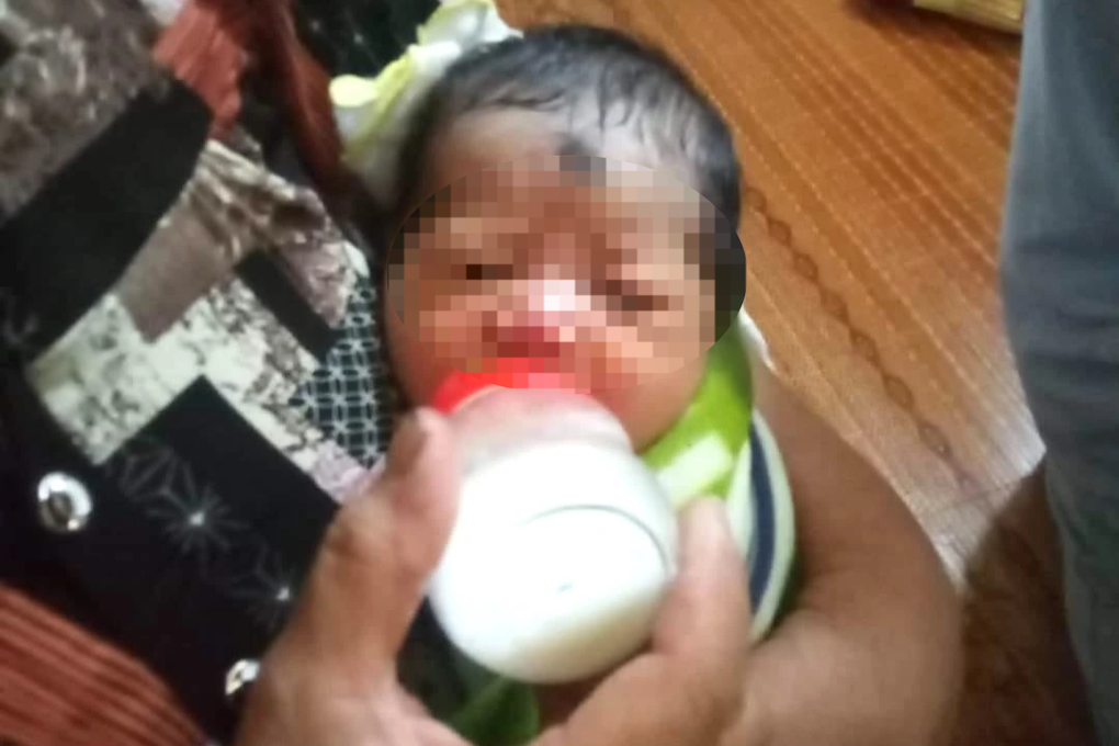 Người mẹ đánh tiếng rồi bỏ lại con gái ở sân chùa trong đêm - 1 Người mẹ đánh tiếng rồi bỏ lại con gái ở sân chùa trong đêm - 1