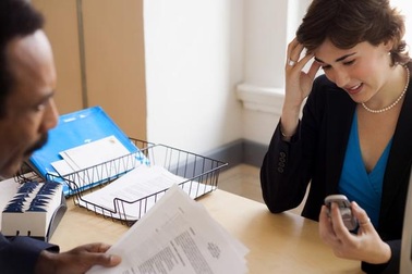 Dấu hiệu phỏng vấn thất bại qua ngôn ngữ cử chỉ