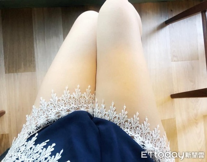 Cô gái 23 tuổi thấy vùng kín có mùi hôi như cá ôi, đi khám mới ngã ngửa khi biết nguyên nhân đến từ một thứ rất quen trong kỳ kinh nguyệt - Ảnh 1. Cô gái 23 tuổi thấy vùng kín có mùi hôi như cá ôi, đi khám mới ngã ngửa khi biết nguyên nhân đến từ một thứ rất quen trong kỳ kinh nguyệt - Ảnh 1.