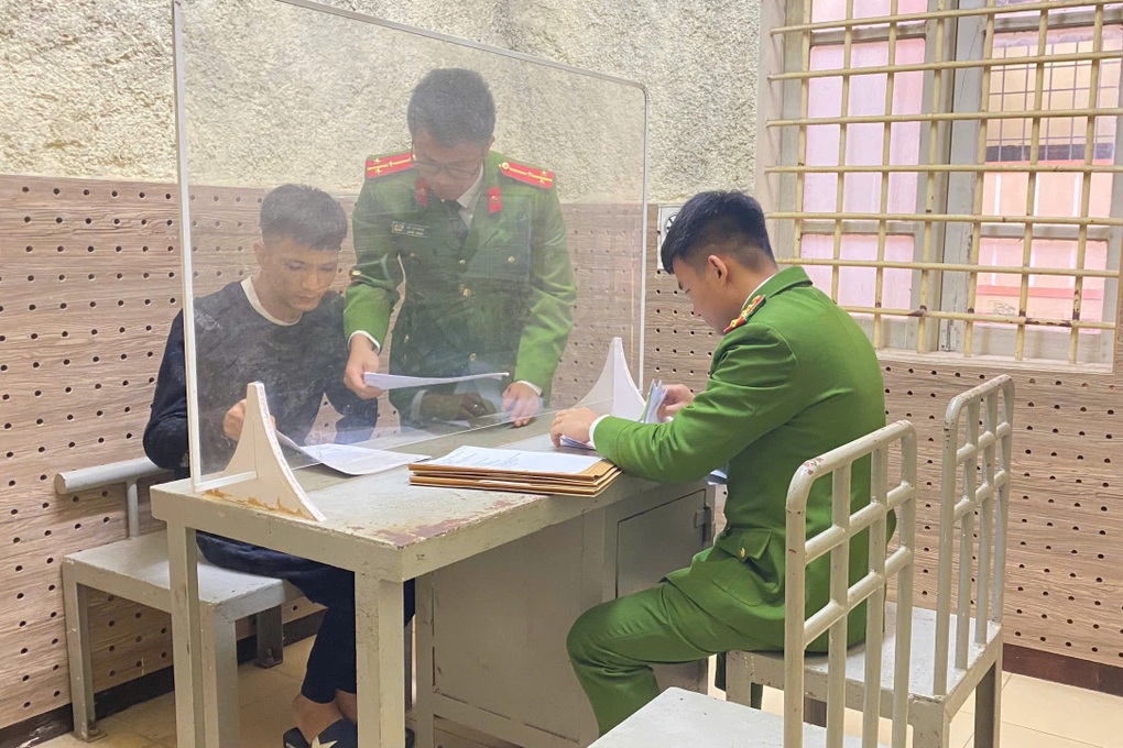 Vĩnh Phúc mở cao điểm tấn công, trấn áp tội phạm - 2 Vĩnh Phúc mở cao điểm tấn công, trấn áp tội phạm - 2