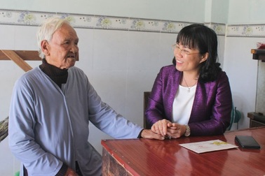 Phú Yên: Chi gần 22 tỷ đồng để chăm lo tết gia đình chính sách và hộ nghèo