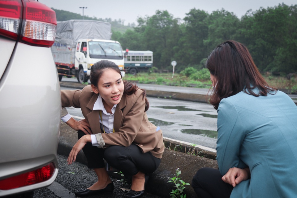 Bóng hồng duy nhất của trường nghề khiến học viên thán phục - 9 Bóng hồng duy nhất của trường nghề khiến học viên thán phục - 9