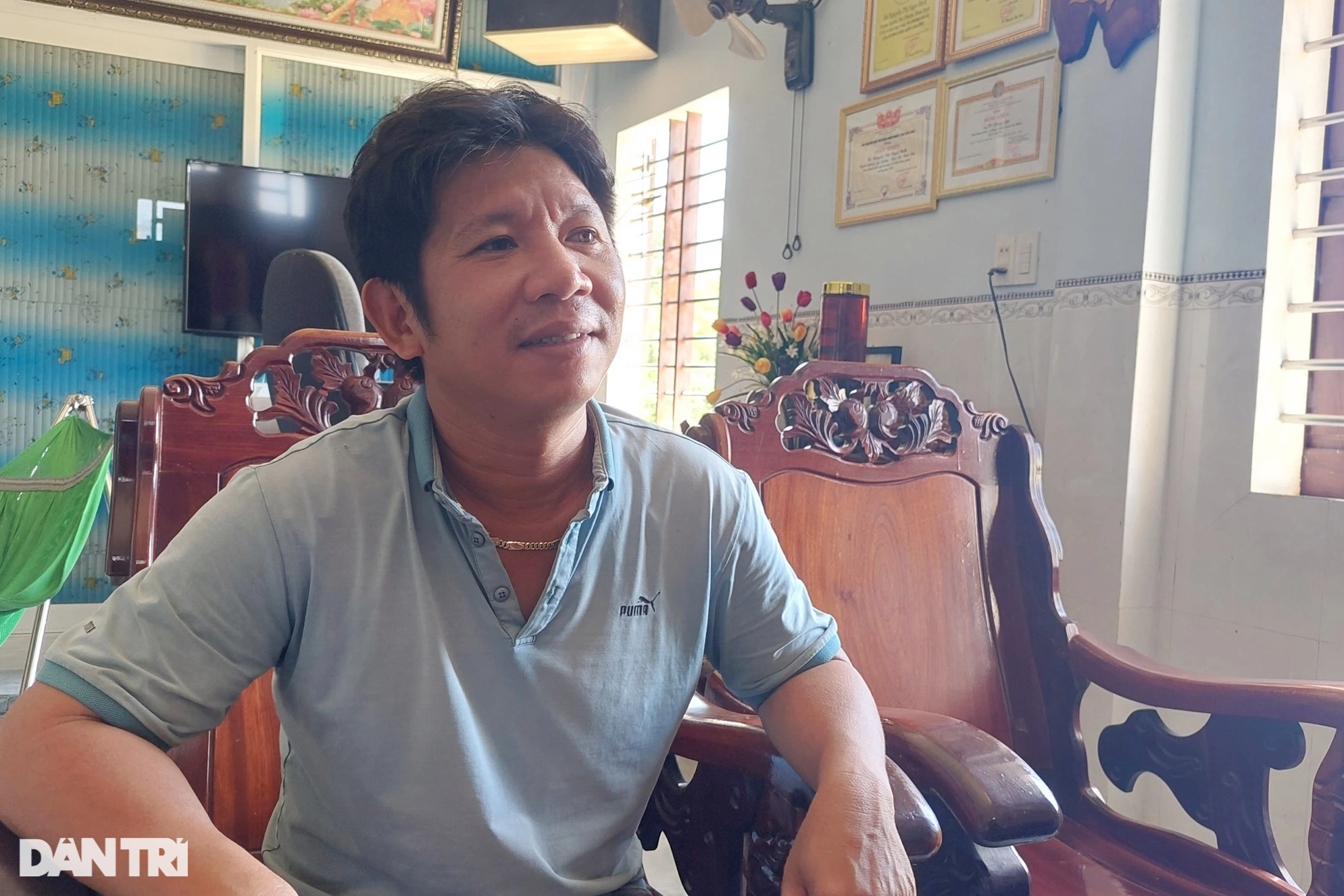 Anh thợ may hết thời, đổi đời với trại gà thu tiền tỷ - 1 Anh thợ may hết thời, đổi đời với trại gà thu tiền tỷ - 1