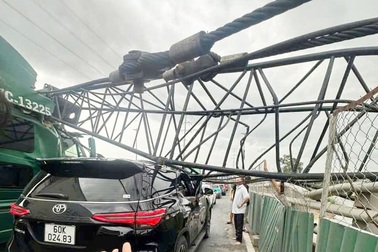 Nguyên nhân sập cần cẩu đè 2 ô tô tại nút giao thông Mỹ Thủy ở TPHCM