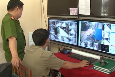 Camera an ninh - “Mắt thần” trong khu phố