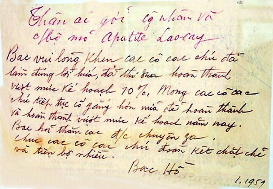 Chủ mỏ và nữ ca sỹ vùng cao vinh dự được Bác Hồ khen - 1