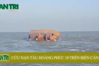 Hình ảnh cứu nạn tàu Hoàng Phúc 18 vào chiều 31/10