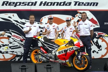 Repsol Honda Team ra mắt xe đua mới tại Indonesia