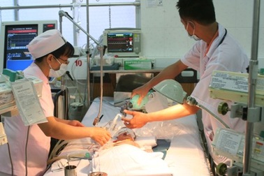 "Mụ vườn" tiếp tay cho uốn ván sơ sinh