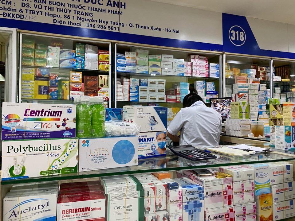 Giá khẩu trang tăng vùn vụt sau công bố người nhiễm Covid-19 tại Hà Nội - 2 Giá khẩu trang tăng vùn vụt sau công bố người nhiễm Covid-19 tại Hà Nội - 2