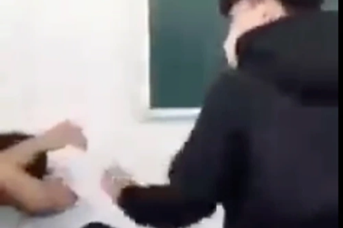 Thực hư thông tin nam sinh tự kỷ bị bạn nhét giẻ vào miệng đánh như đấm bốc