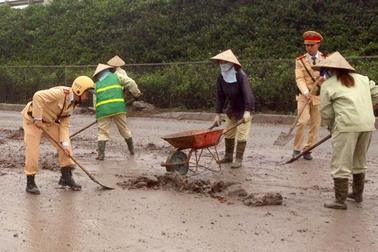 Hình ảnh đẹp về CSGT trên đường phố Hà Nội