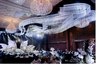 Thăng hoa trong mọi khoảnh khắc của ngày trọng đại với The Reverie Saigon