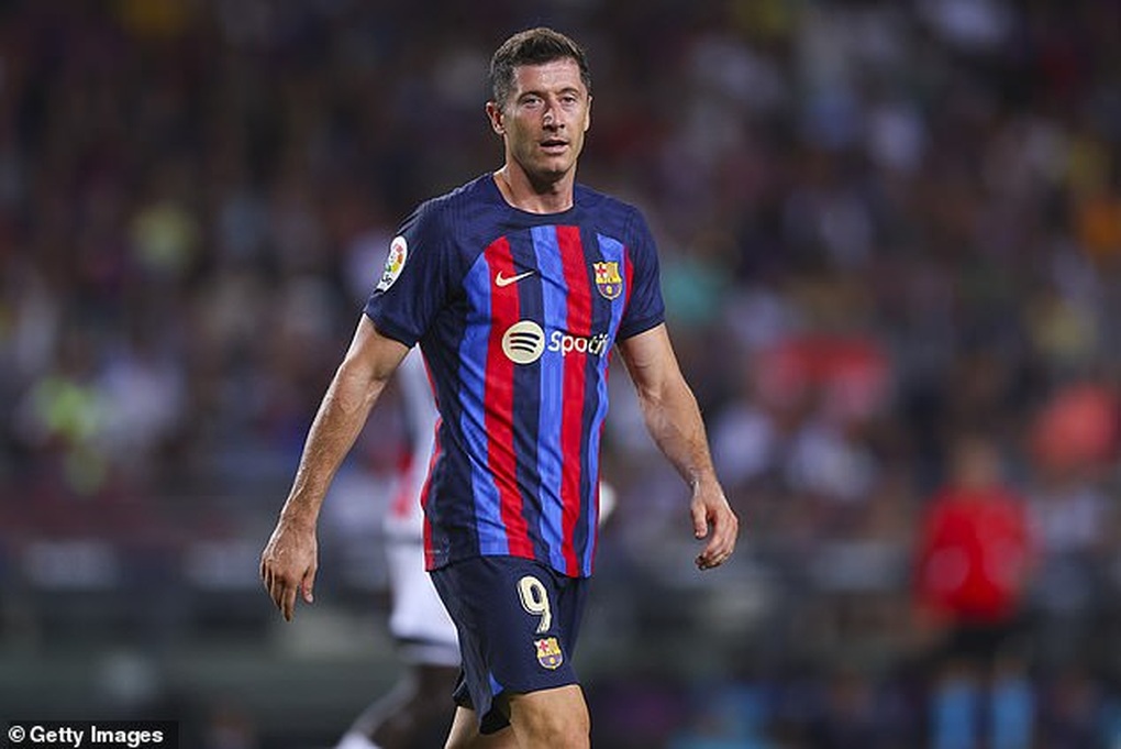 Busquets bị đuổi, Barcelona khởi đầu La Liga thất vọng - 7 Busquets bị đuổi, Barcelona khởi đầu La Liga thất vọng - 7