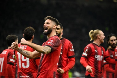 AC Milan mở toang cánh cửa giành vé đi tiếp ở Europa League