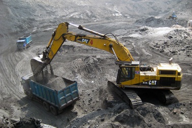 Vinacomin "phản pháo" thông tin than lậu được tuồn từ mỏ