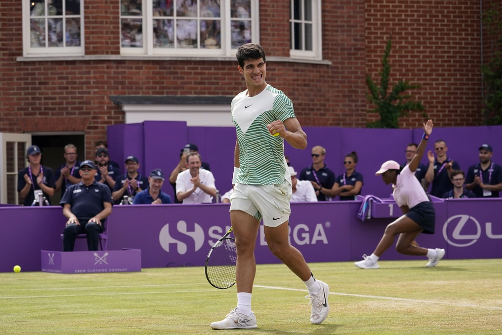 Alcaraz tiến vào chung kết London Open, Rublev sáng cửa vô địch Halle Open - 1 Alcaraz tiến vào chung kết London Open, Rublev sáng cửa vô địch Halle Open - 1